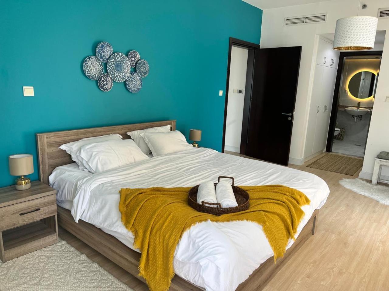 Newly Renovated Marina & Sea View Family Condo Dubai Buitenkant foto