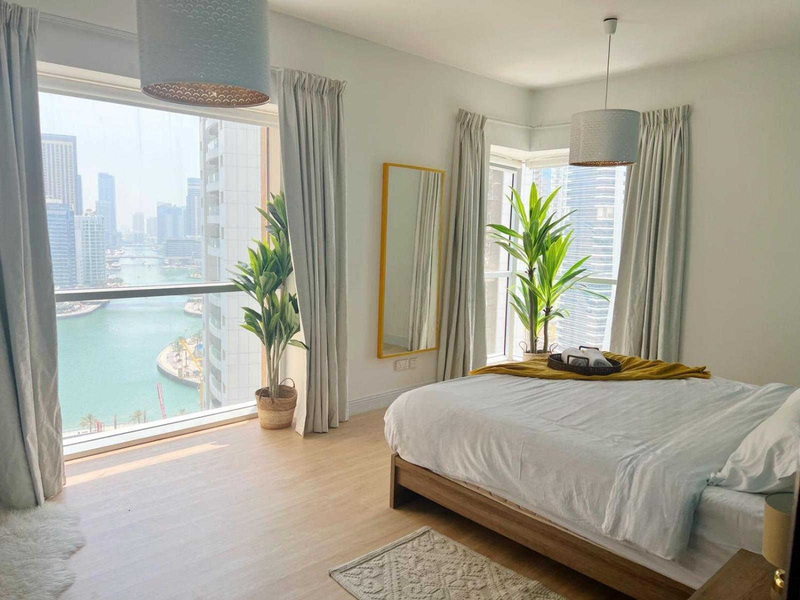 Newly Renovated Marina & Sea View Family Condo Dubai Buitenkant foto